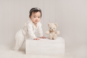 One-year-old baby photographer in Northern Virginia