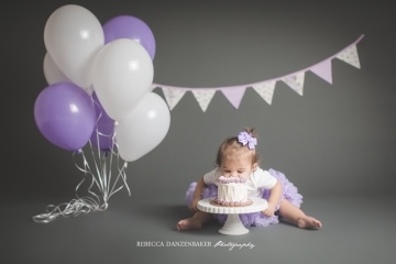 one year old cake smash photography