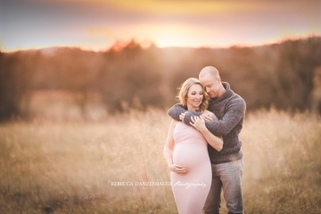 Winter maternity photography Winter maternity photography