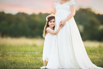 Mother daughter maternity photography