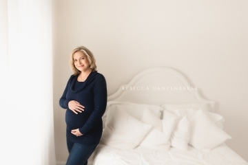 Natural light maternity photography studio in Northern Virginia