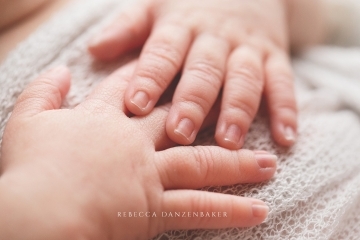 Newborn baby hands photography Northern Virginia Newborn baby hands photography Northern Virginia