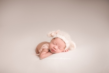 Brambleton Virginia newborn photos