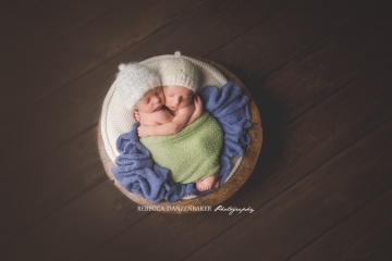 Newborn twins photography