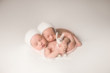 Newborn twin portraits in Northern Virginia