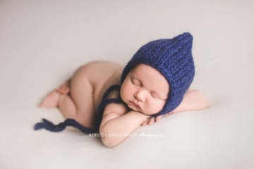 Sleeping newborn baby photography Sleeping newborn baby photography