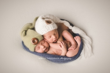 Newborn twins photography Newborn twins photography